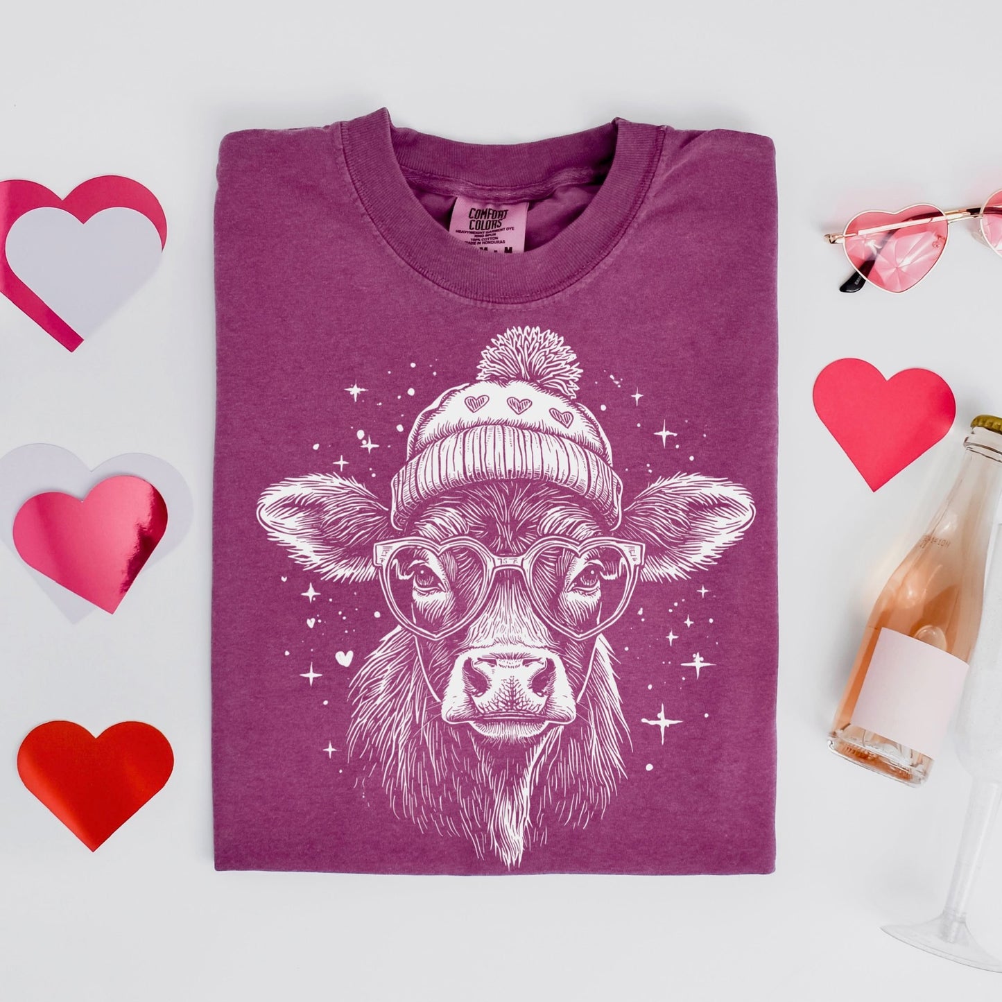 Cow Valentine Shirt – Funny Cow Lover Valentine’s Day T-Shirt | Cute Farm Animal Graphic Tee